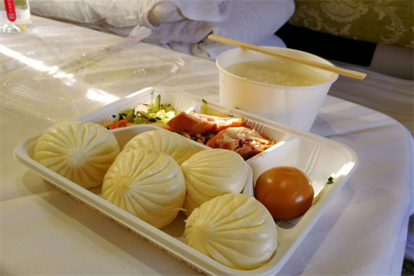 东谷仓早餐车加盟
